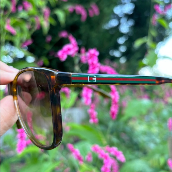 Gucci Brown Gradient Lens Sunglasses with Blue Case - Picture 7 of 14